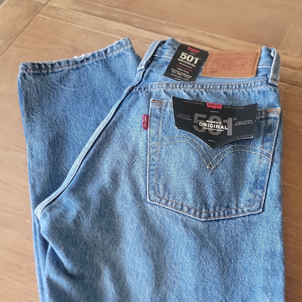 Levi's High Rise Blue Jeans Classic Fit